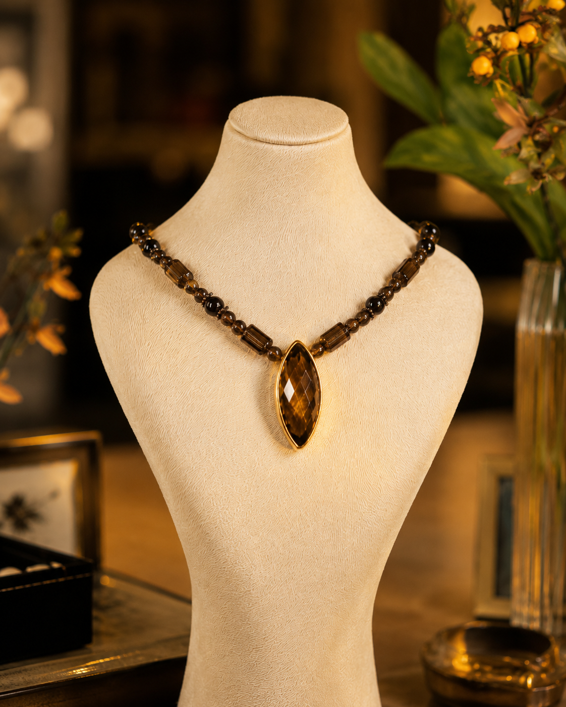 TIger Neckless